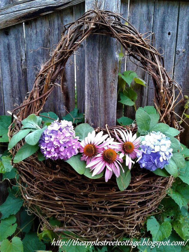 s 20 fall friendly ways to decorate your home with flowers, Grapevine Wall Planter