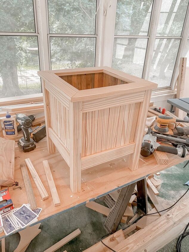 como construir um lindo vaso de madeira com apenas 2 tbuas de madeira