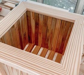 how to build a beautiful wood planter with just 2 planks of wood