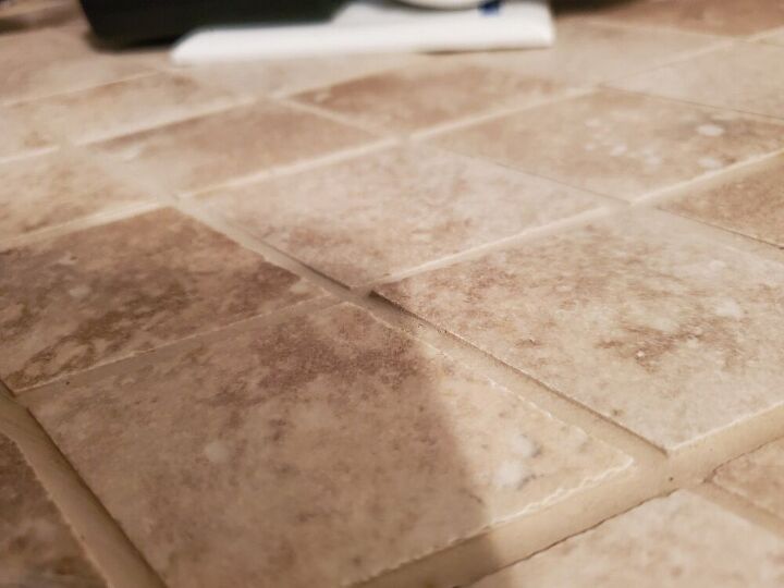 q change this tile backsplash