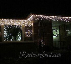 easy diy outdoor christmas decor ideas, How to Hang Holiday Lights