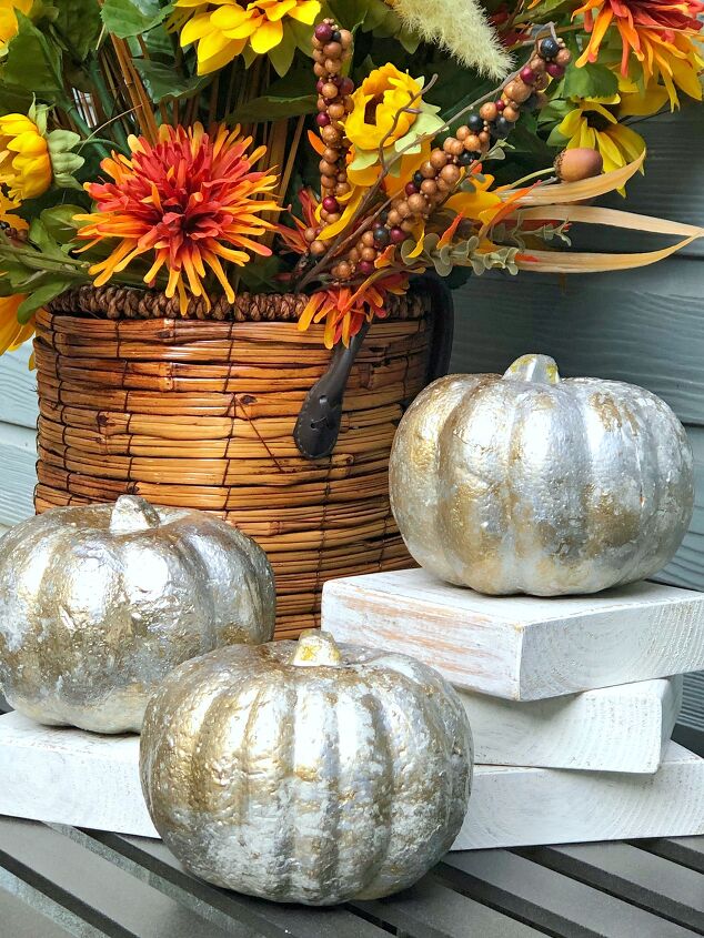 s 13 reasons why you should paint cheap dollar store pumpkins this year, Easy Marbled Pumpkins