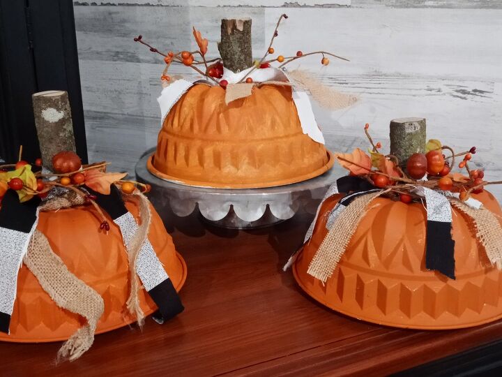 s 13 ways to decorate for fall using items you probably already own, Jello Mold Pumpkins