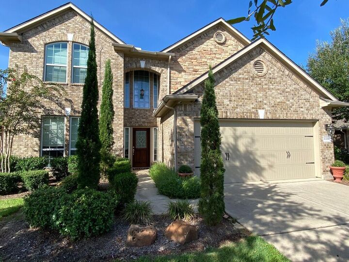 q front yard landscaping