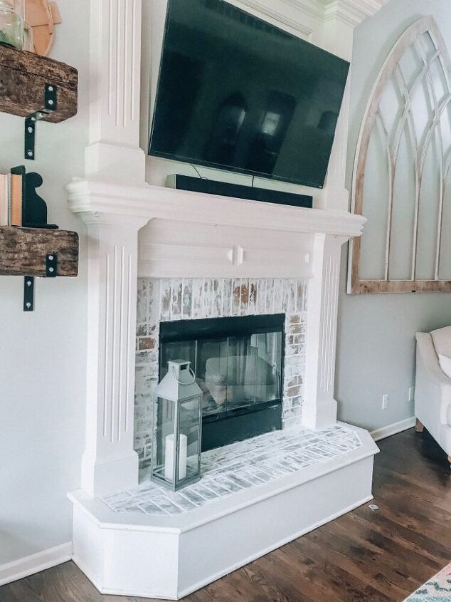 15 inexpensive faux brick makeovers that ll make you swoon, Brick Veneer Farmhouse Fireplace