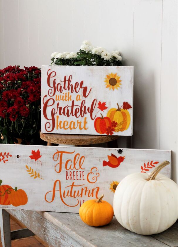 9 adorveis cartazes de outono que faro todos sorrirem nesta temporada, Placas de madeira divertidas e coloridas