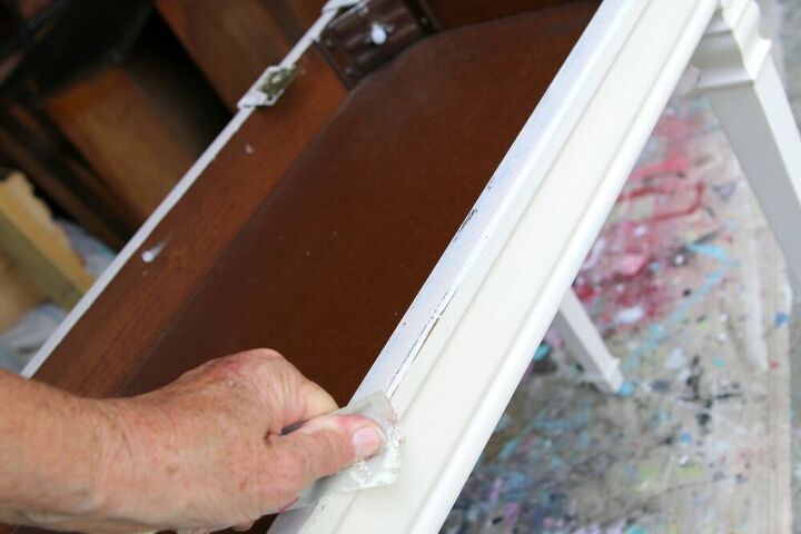 how to update a piano bench with paint and fabric