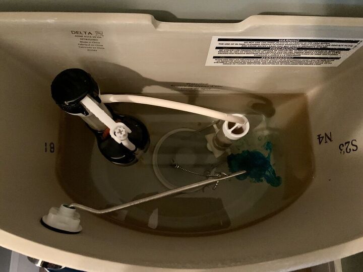diy hack to tell if your toilet if leaking