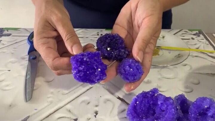 make your own diy borax crystals with this easy tutorial, Different DIY crystals with borax