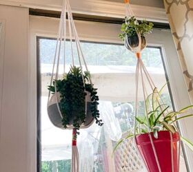 easy macrame plant hanger