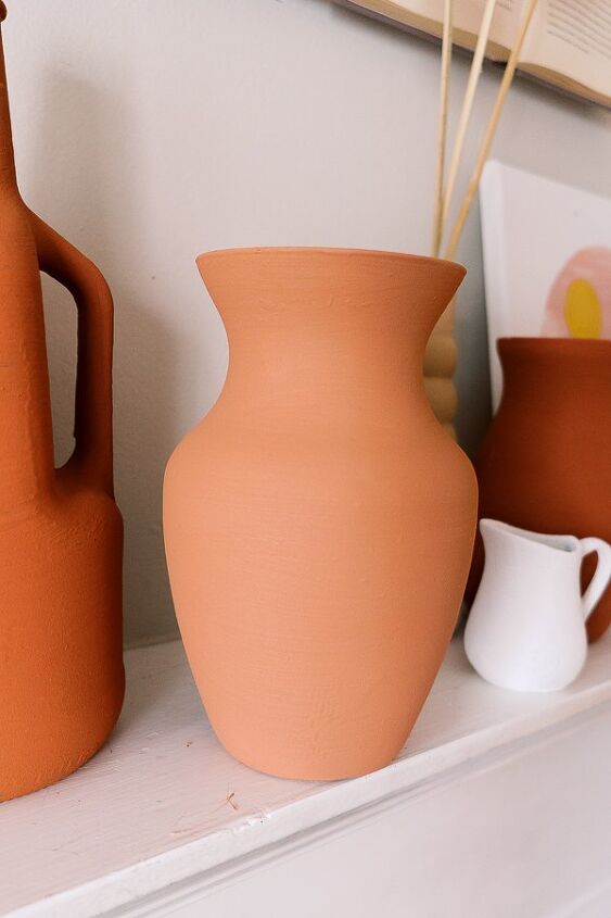 how to get a ceramic terracotta look on a thrifted vase