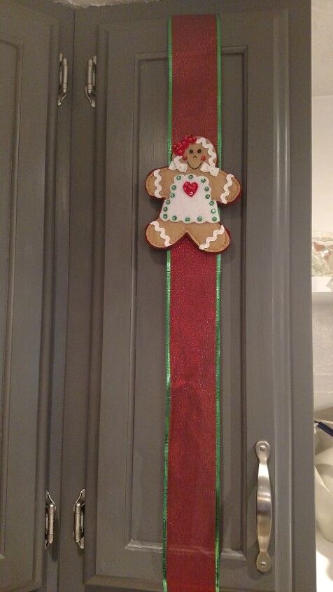 decoracin del armario de navidad con pan de jengibre