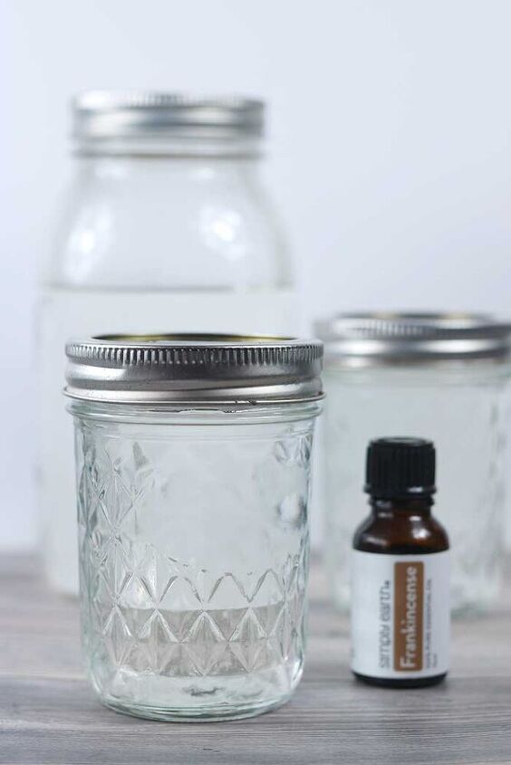how to make a hydrosol with essential oils