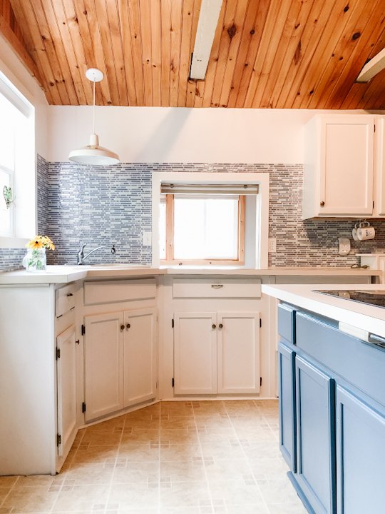 cocina cottage refresh with only paint and peel and stick backsplash