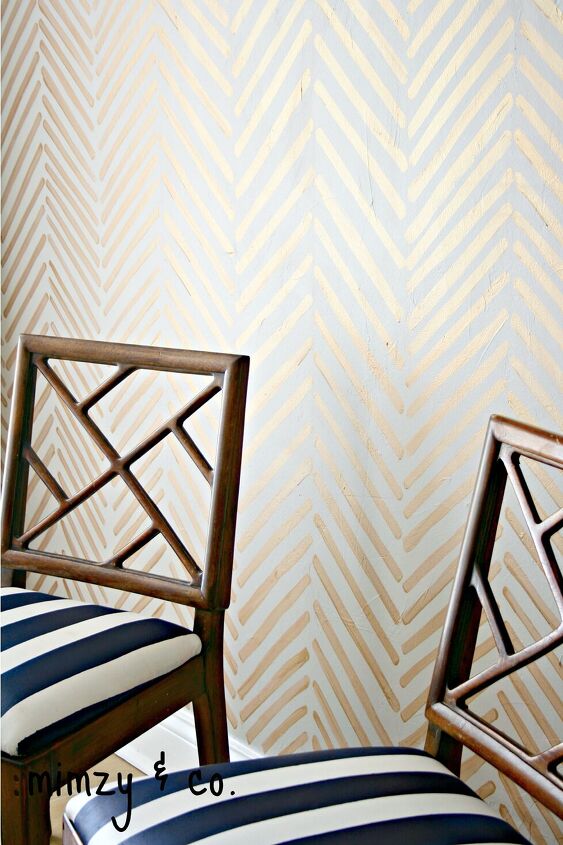 14 dramatic ways to upgrade boring walls, Get that funky wallpaper look for next to nothing