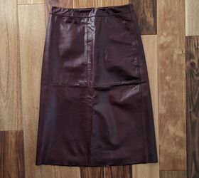 How to make your table beautiful using an old leather skirt