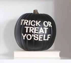 s 21 amazing pumpkin ideas you need to see before halloween, Greet trick or treaters with a letterboard pumpkin sign