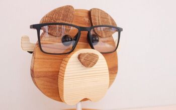 Сute Stand for Eyeglass.