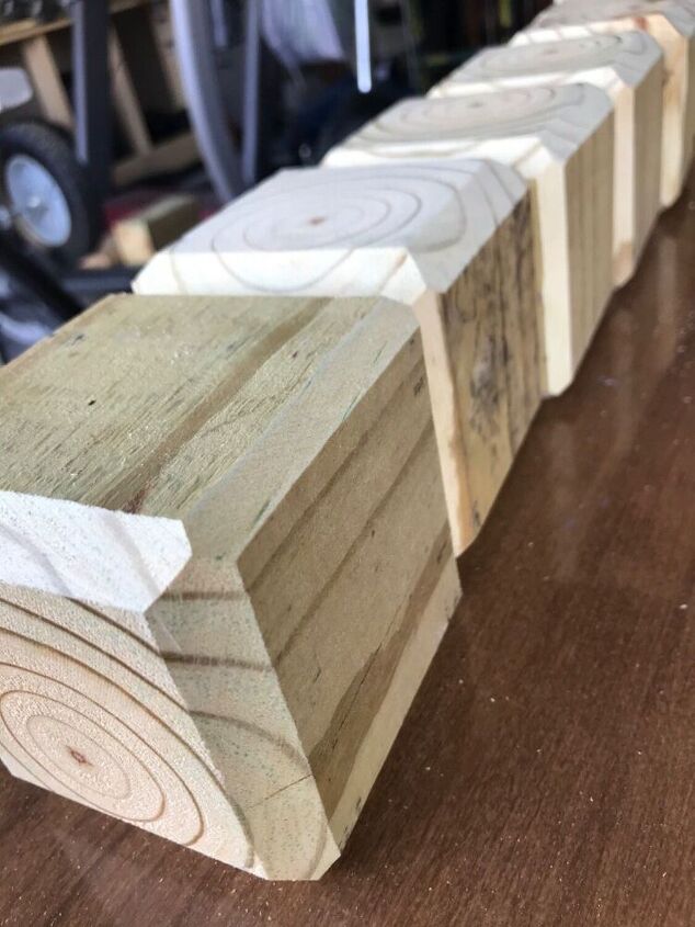 dados de madera