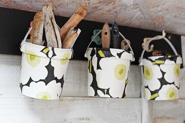 16 creative hacks to turn baskets and buckets into designer decor, DIY these adorable hanging storage buckets from yoghurt containers