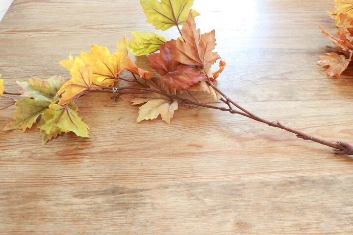 falso coroa de folhas de outono