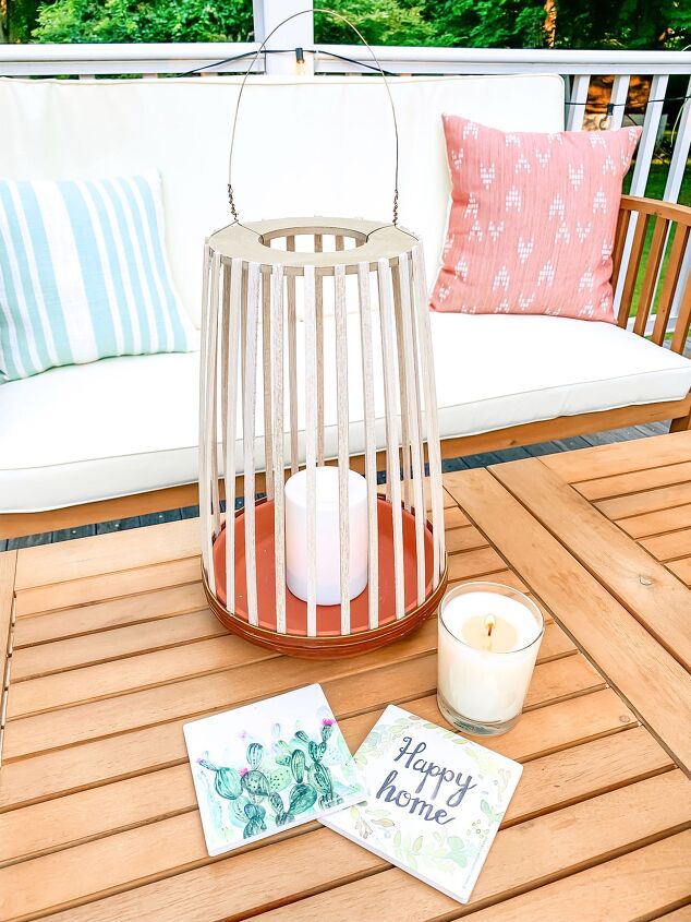 15 impresionantes linternas que te darn un porche otoal perfecto para una revista, Farol de madera de balsa DIY
