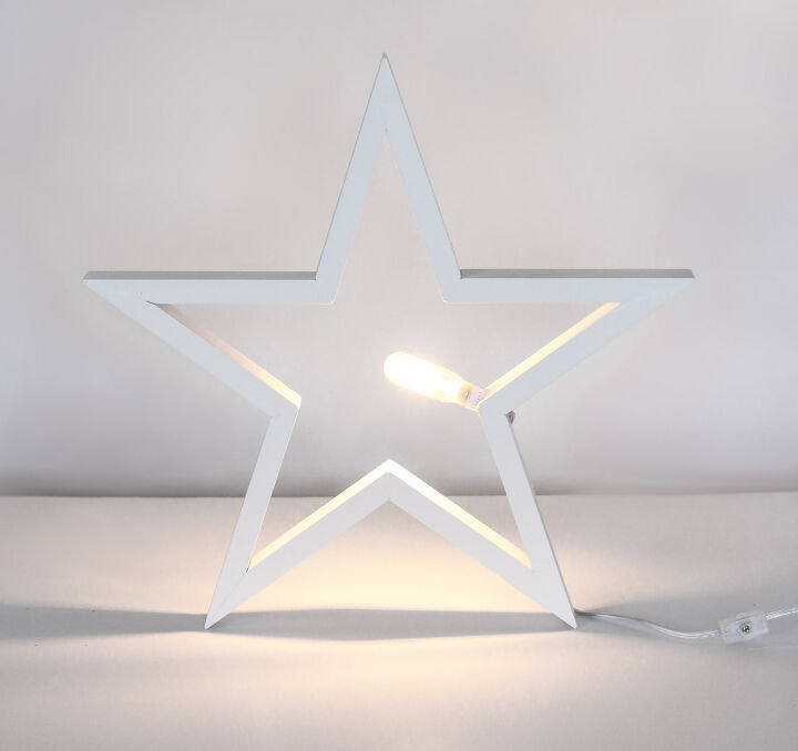 9 increbles ideas para la decoracin prenavidea, Estrellas de madera DIY STAR LAMP