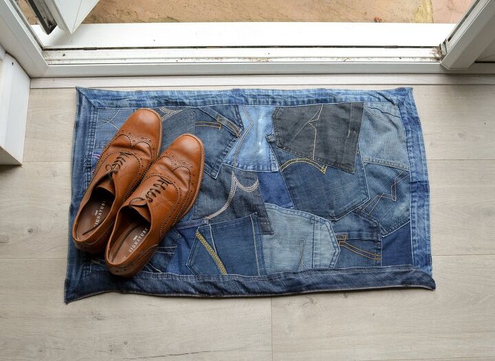 28 genius ways to reuse your old clothing, Feel at home with a unique doormat made from old jeans