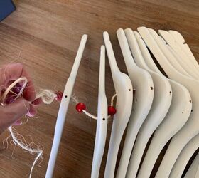The brilliant way she uses 12 hangers to get gorgeous furniture