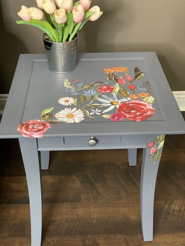 s 13 gorgeous home upgrades using decals from the weathered shed, WANDER End Table