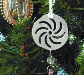 repurposed cookie press disk ornaments