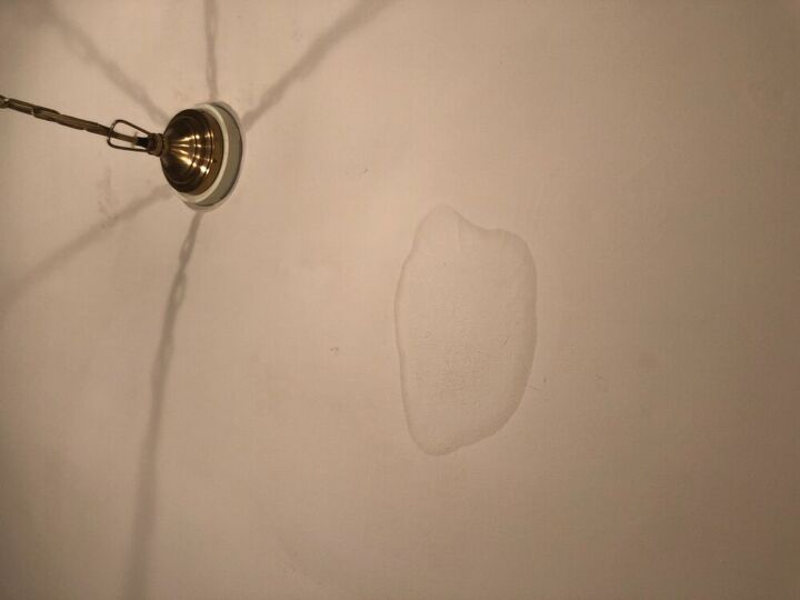 q what to paint ceiling with