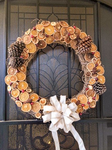 how to make a dried fruit wreath