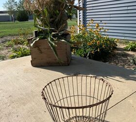 Turn Your Wire Basket Into a Flower Pot Hometalk