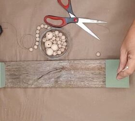 how to paint wood beads without getting paint all over your hands