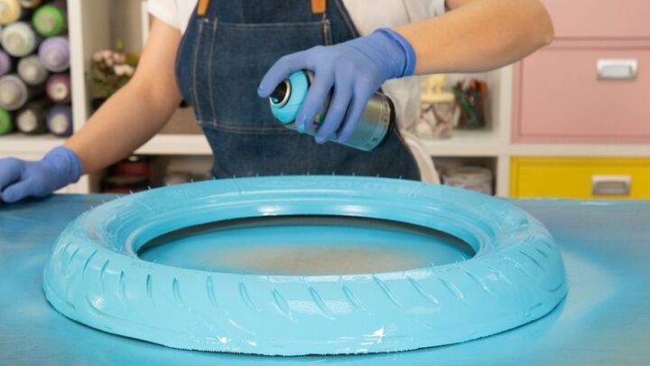 how to make a wall mirror with a tire