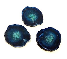 s 15 ways to copy the trendy geode look all around your home, Go glamorous with glittery geode coasters