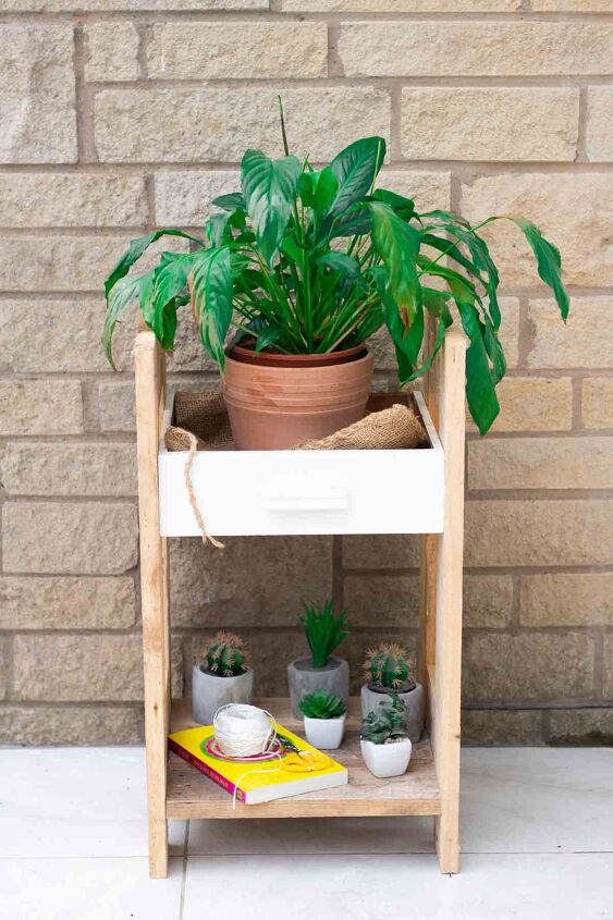 s 13 beautiful things you can do with that spare drawer, Upcycle an old drawer into a modern planter