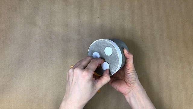 pour your own concrete doorstop