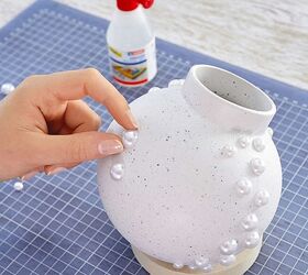 Easy, $20 way to turn outdated vases into designer pieces