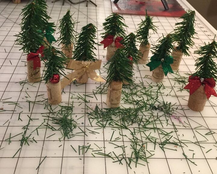 tiny garland christmas trees