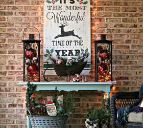 s 30 magical ways to make your home feel more merry and bright, Decorate your porch with a vintage inspired Christmas sign