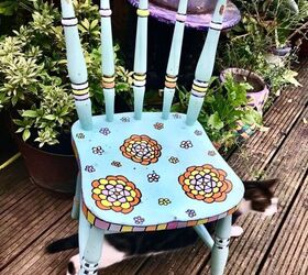 how to brighten up a chair with paint pens, Adding design to a chair