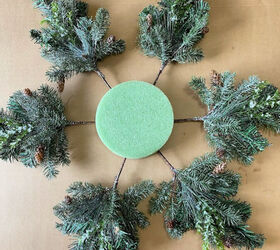s 9 amazing holiday decor ideas from chloe crabtree, How To Make a Snowflake Wreath