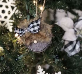 15 adorable gnomes for every corner of your home, Repurpose a mason jar lid into a gnome tree ornament