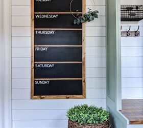 how to make a large weekly chalkboard calendar