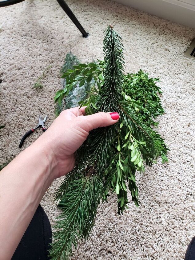 how to create a natural christmas evergreen swag