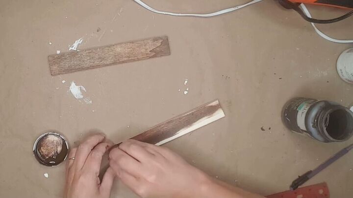 how to make a buffalo check christmas tree wood sign