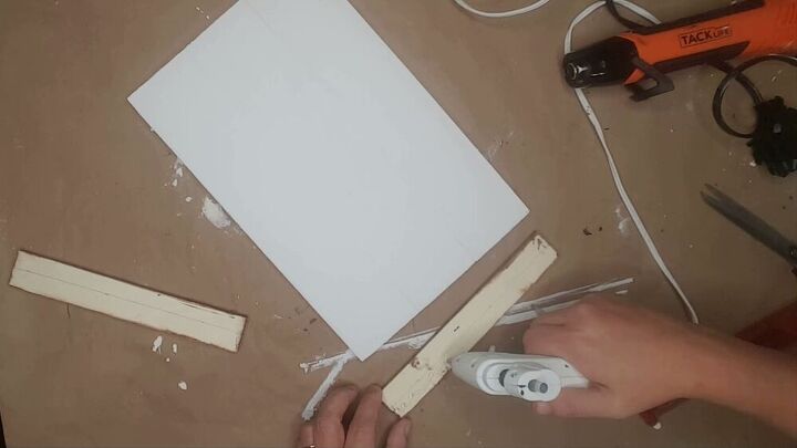 how to make a buffalo check christmas tree wood sign