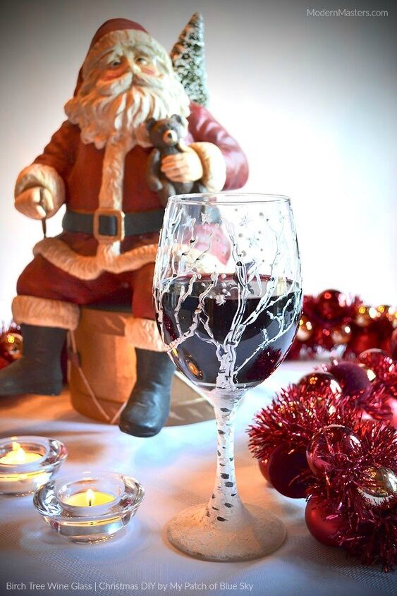 12 formas adorables de decorar la cocina para las fiestas, Bricolaje navide o Copas de vino de abedul